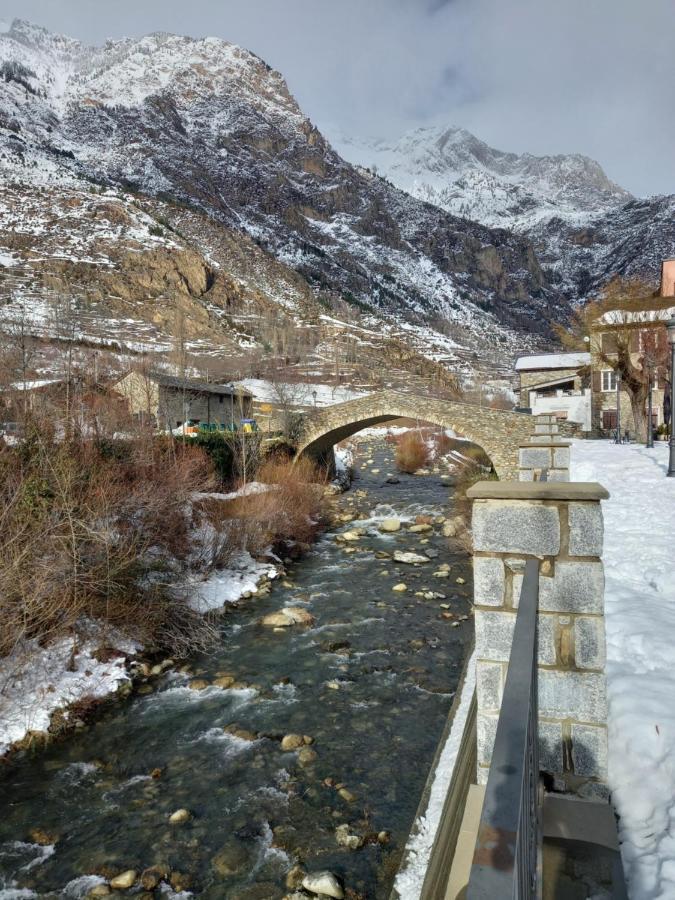 ベナスケPyros De Benasアパートメント エクステリア 写真